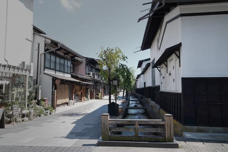 The Seto River and White-Walled Storehouses of Hida City, Gifu Prefecture