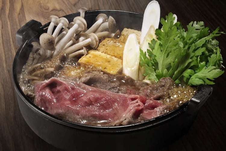 Enjoying top-grade sukiyaki at a specialty shop
