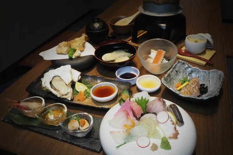 Luxury Japanese course meal