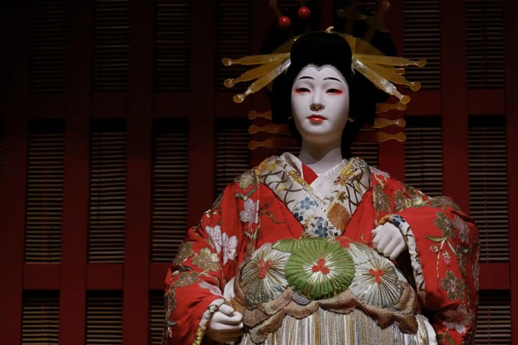 Japanese oiran doll