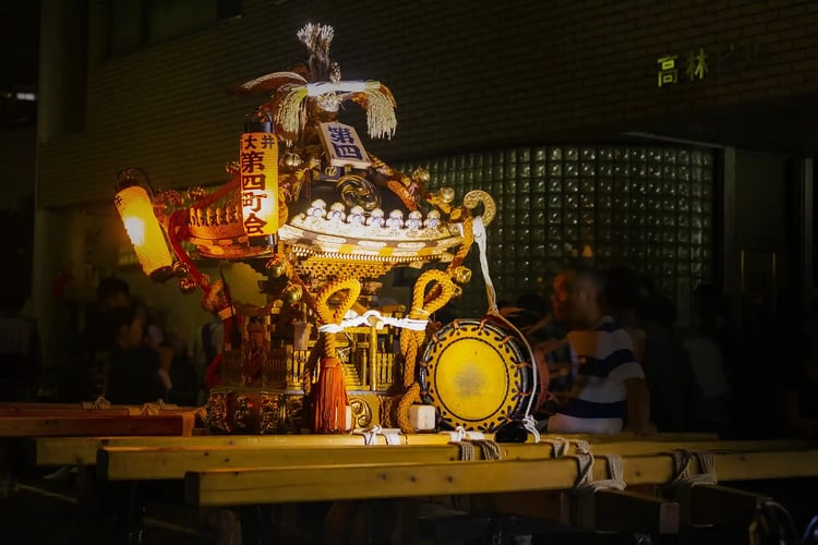 To carry a mikoshi (portable shrine)