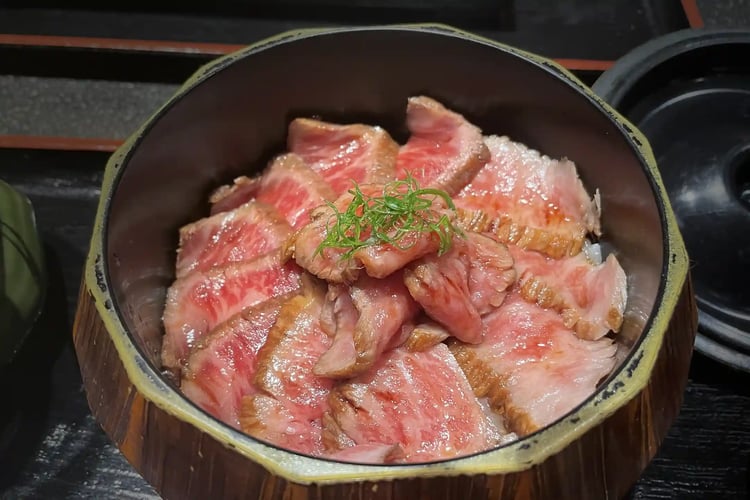 Kobe Beef Hitsumabushi (in Kobe)