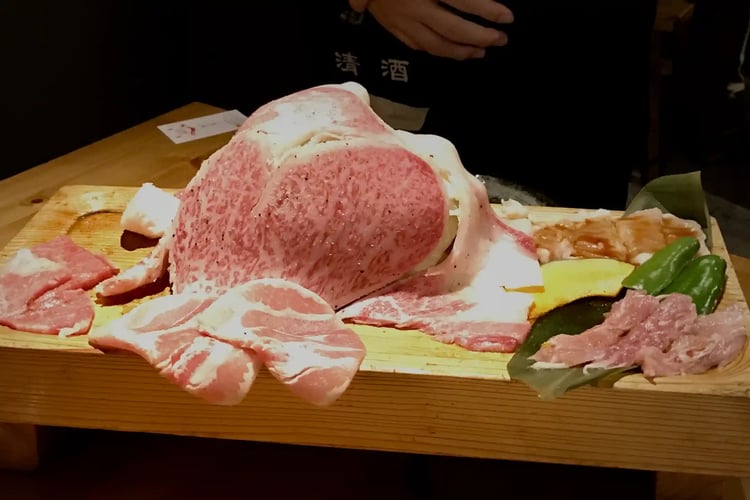 Yakiniku A grilled meat platter featuring Saga beef