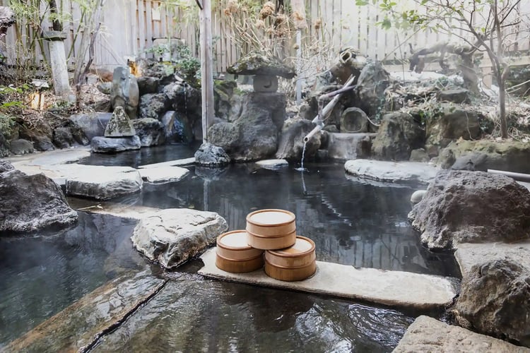 outdoor bath