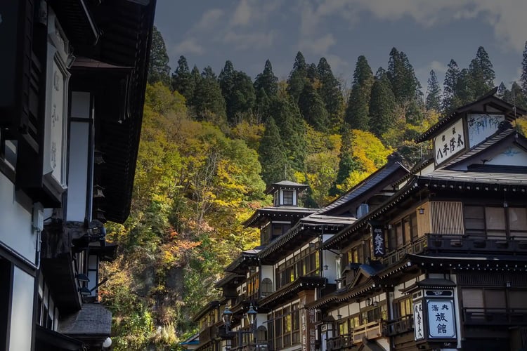 Ginzan Onsen_s streetscape
