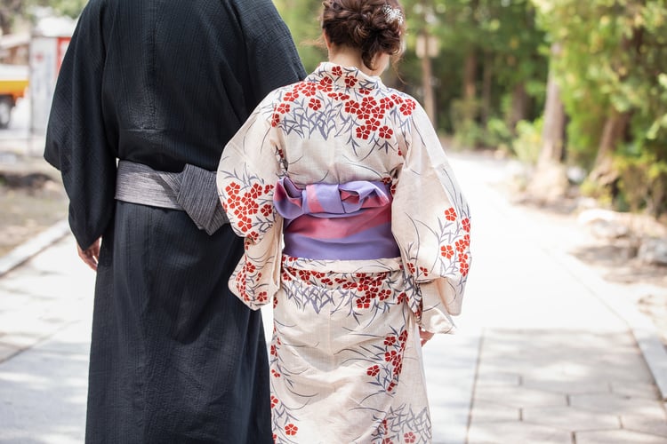 A couple in yukata