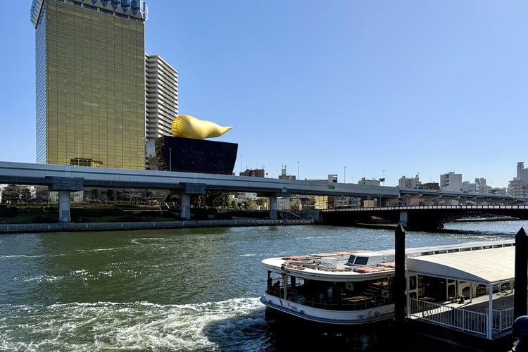 The scenery of the Sumida River