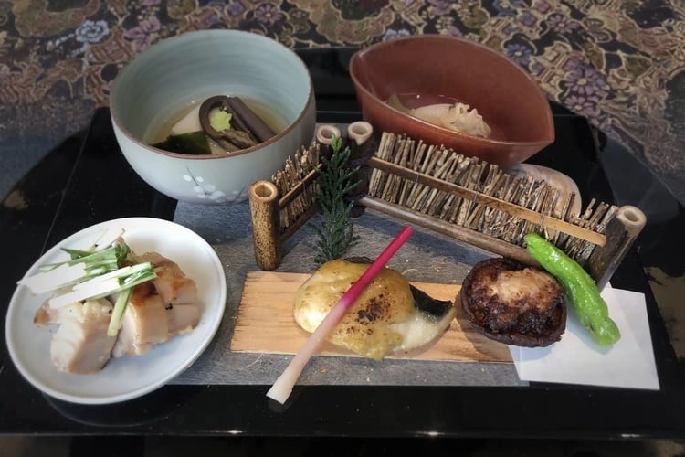 Shojin Ryori is the traditional vegetarian cuisine of Buddhist monks in Japan