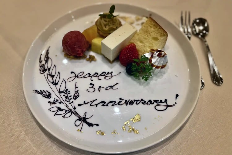 Anniversary Plate