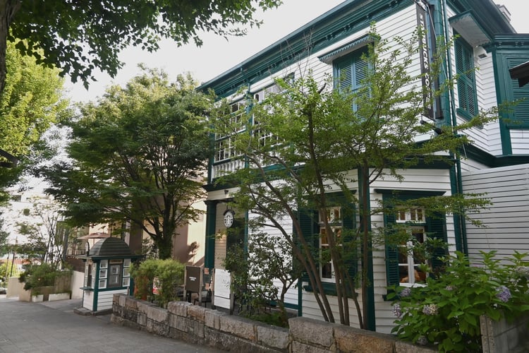 Kitano Monogatari-kan A Meiji-era Western-style House on Kitanozaka Street in Kobe