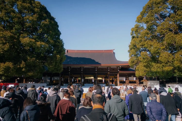 The Hall of Worship and New Year_s Visitors at Meiji Jingu Shrine, Tokyo