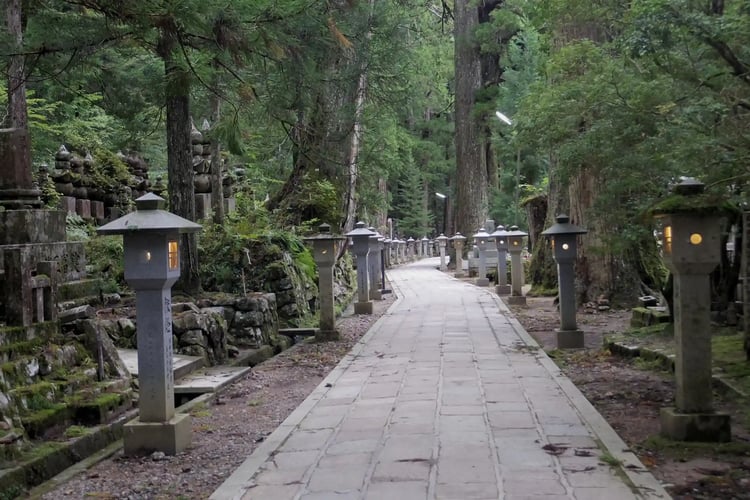 Koyasan Okunoin Approach Path