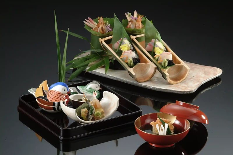 Seasonal_Kaiseki_(28478173176)