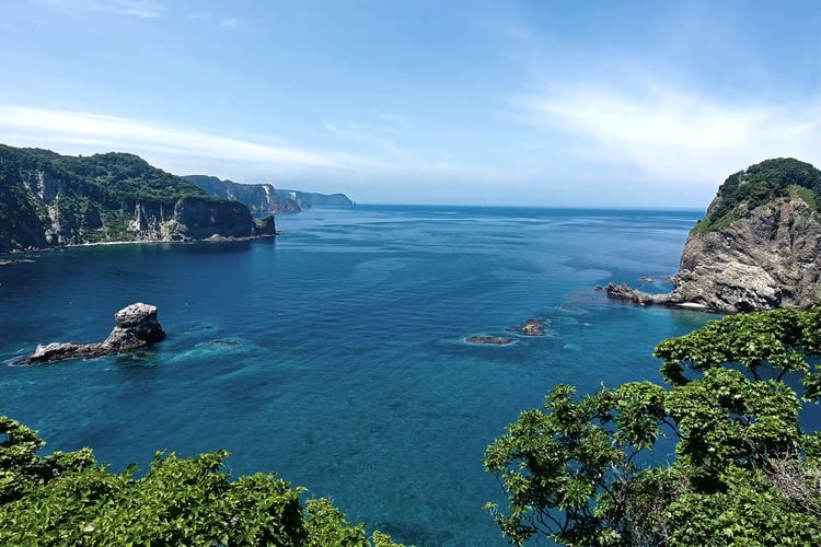 Cape Ōgon (Ogon Misaki), Bikuni Town