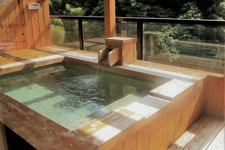 A Cypress Bathtub (Hinoki-buro) in a Guest Room with an Open-Air Bath