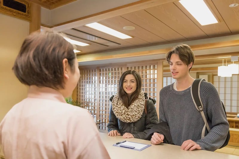 The manager oversees the overall service quality of the facility, sometimes personally greeting and speaking with guests