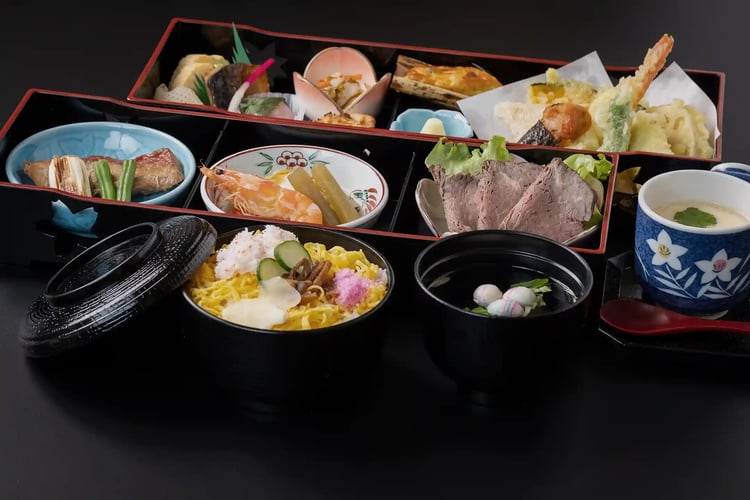 Counter-seated traditional Japanese dining