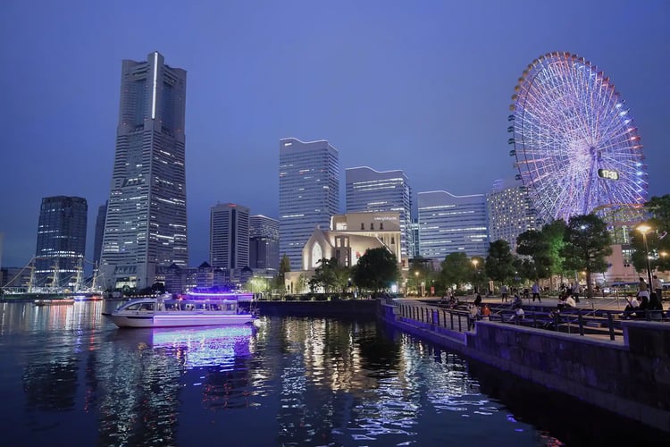 The night view of Yokohama