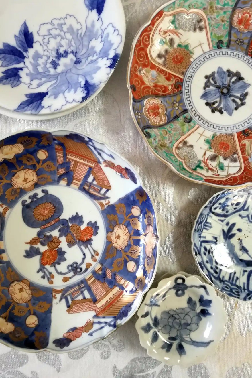 Japanese Curios Curiosities