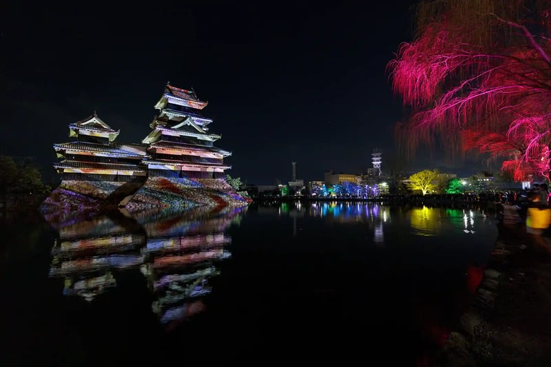 The stunning projection mapping show at the iconic Matsumoto Castle