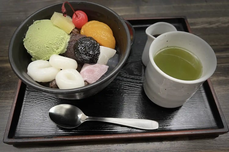 Matcha cream anmitsu (a traditional Japanese parfait-like dessert) and green tea