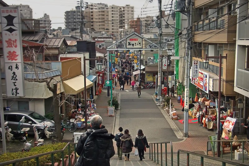 A Leisurely Stroll Through Tokyo’s Old Town Nippori, Yanaka, and Ueno