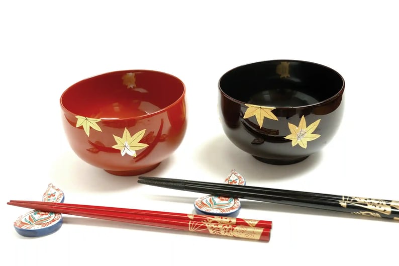 A Pair of Traditional Lacquerware Bowls with Maple Motifs