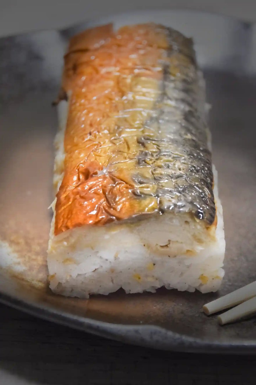 Grilled Mackerel Pressed Sushi with a Golden Char