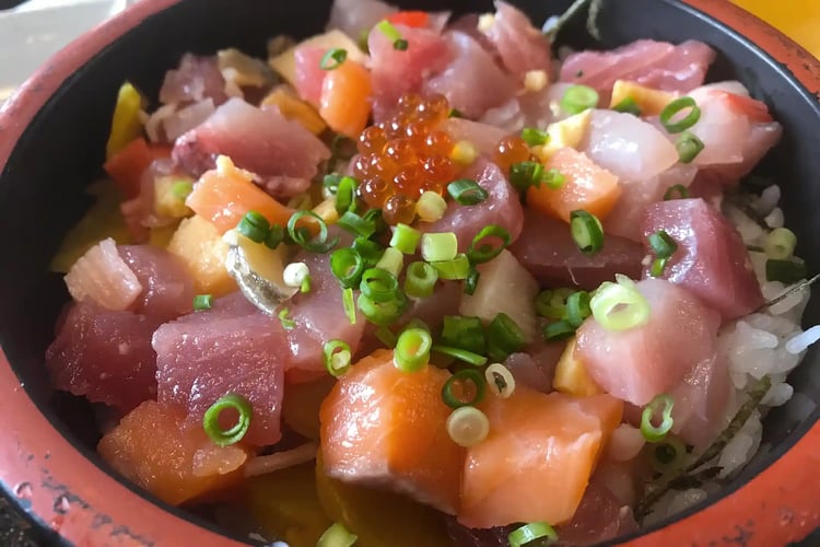Sashimi Medley Rice Bowl