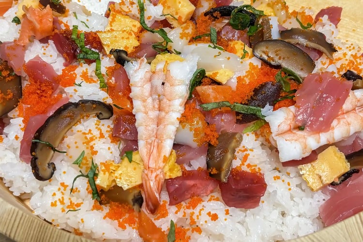 Chirashi Sushi (Scattered Sushi Bowl)