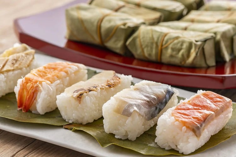 Kaki-no-ha Sushi (Persimmon Leaf-Wrapped Pressed Sushi)