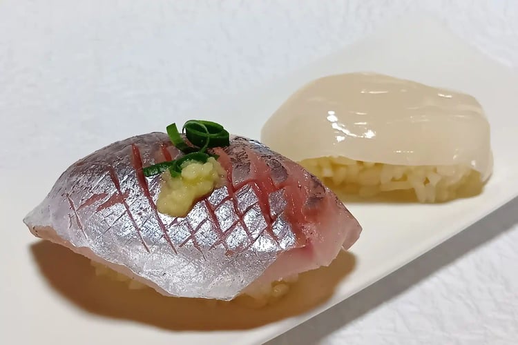 Premium Horse Mackerel and Squid Nigiri with Aged Red Vinegar Rice