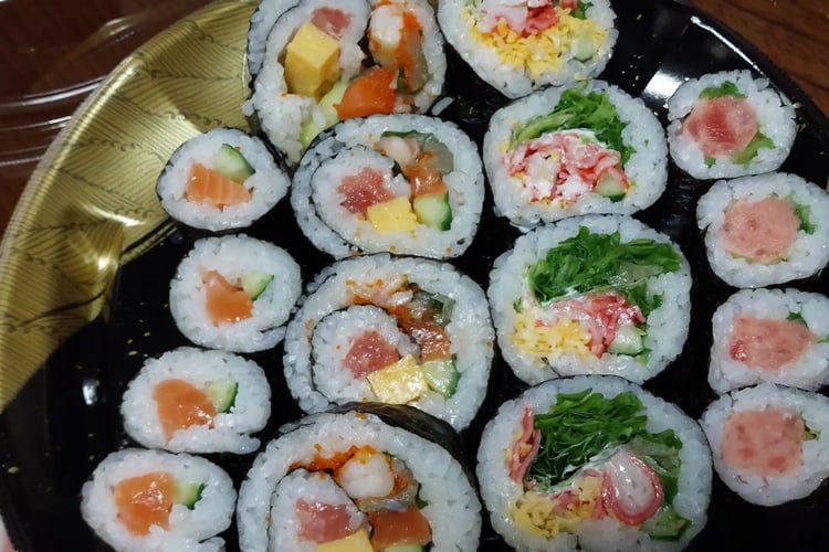 Assorted Sushi Platter (Sushi Mori)