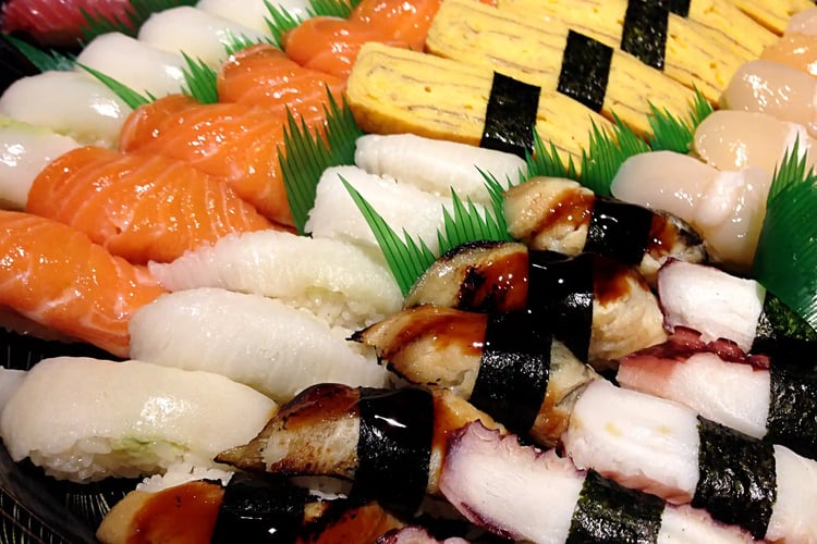 Assorted Sushi Platter for Delivery (Demae Sushi)
