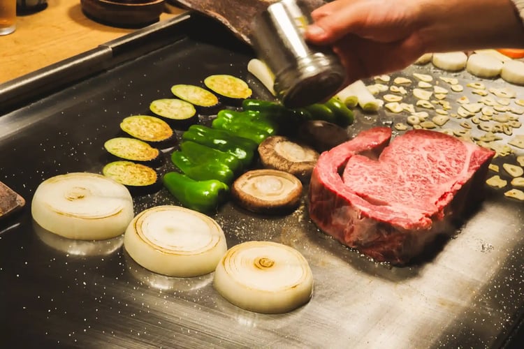 Steak and Vegetables on a Teppanyaki Grill