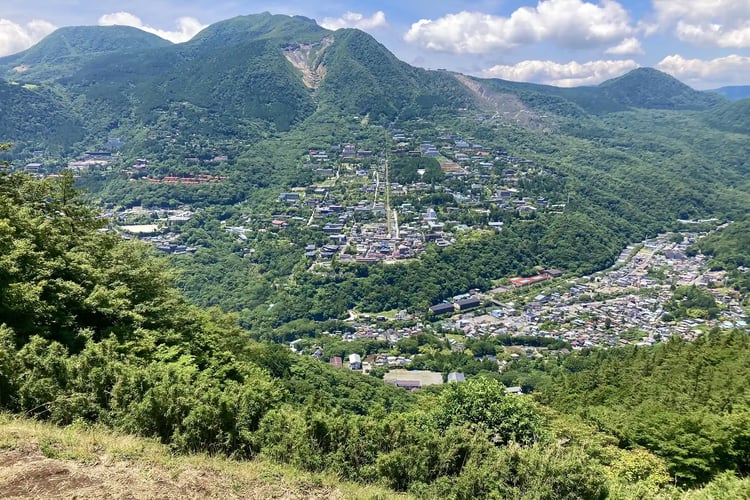 View from Myojogatake (Mount Hakone Daimonji)