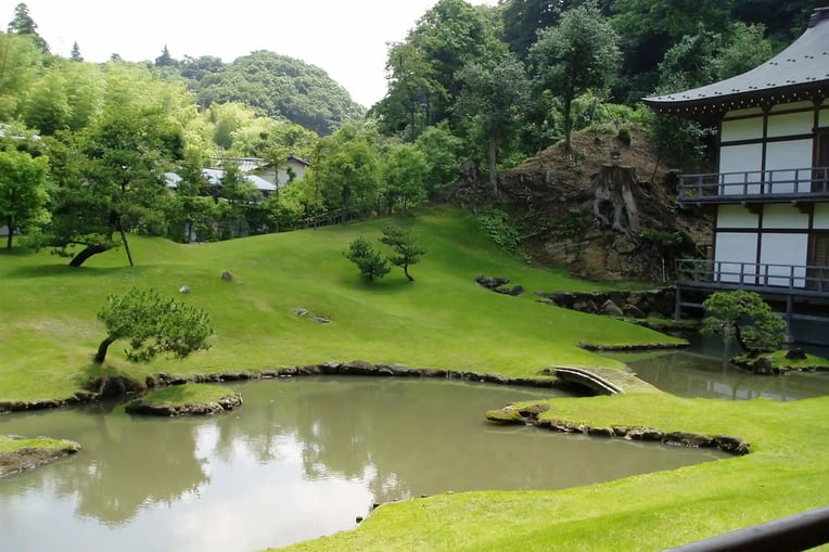 The Historic Japanese Garden of Kencho-ji Temple
