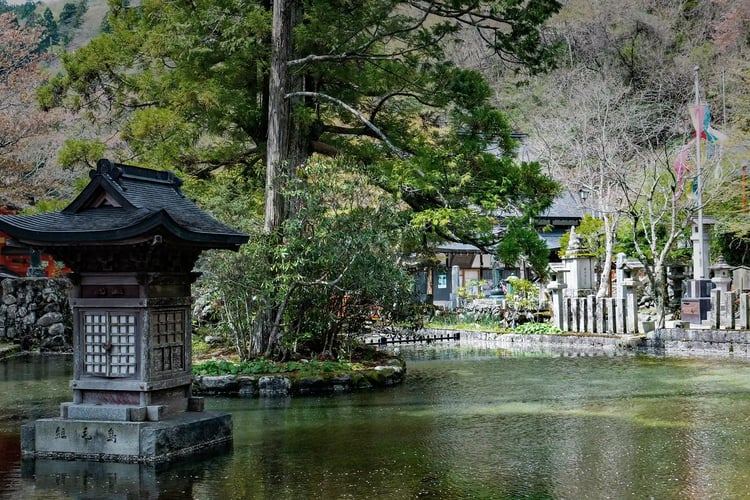 Ryusen-ji Temple Grounds, Dorogawa, Tenkawa Village