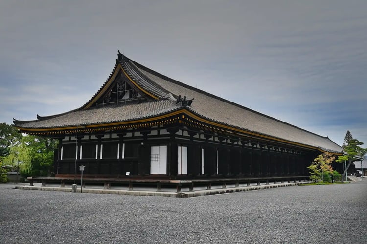 Sanjusangen-do Temple in Kyoto, which houses 1,001 statues of the Thousand-armed Kannon