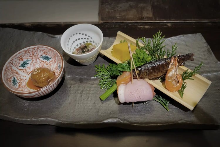 The appetizer course at a traditional Japanese restaurant (Ryotei)