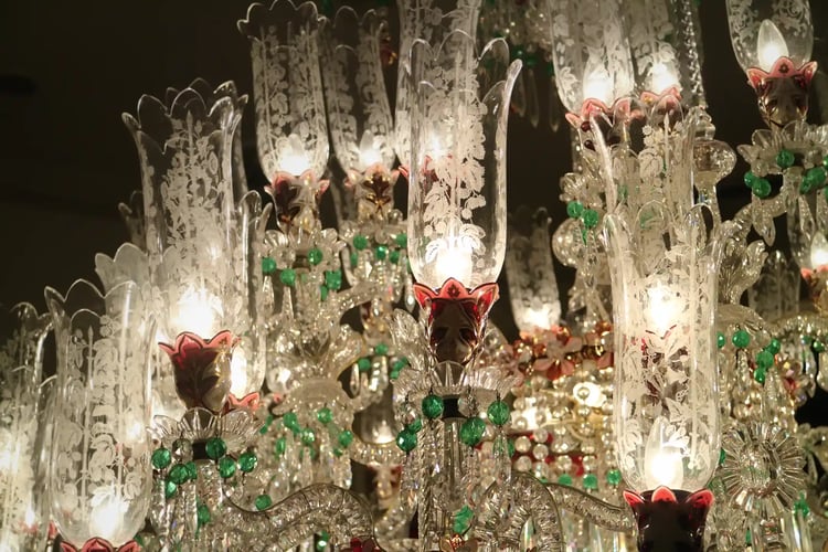 A luxurious restaurant_s atmospheric lighting