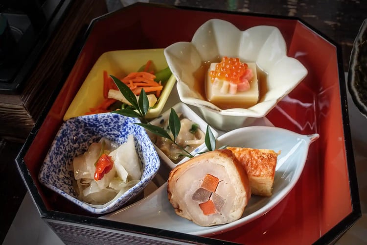 Kaiseki appetizer