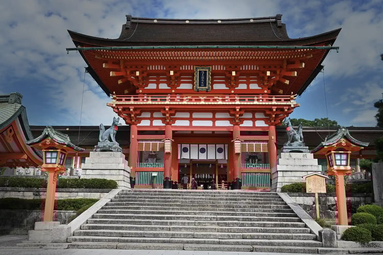 The Romon Gate of Fushimi Inari-taisha Shrine in Kyoto, which I visited in September