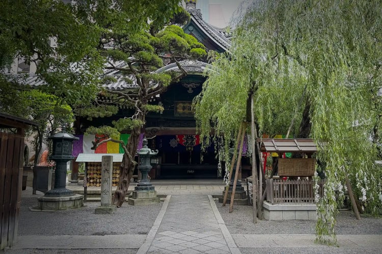 Shunzan Choho-ji Temple Rokkakudo Temple