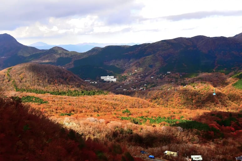 Hakone in full autumn colors, seen from the ropeway