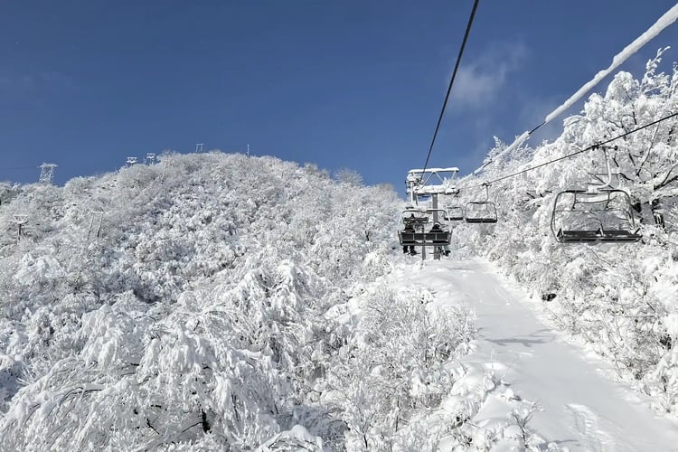 Ski lift
