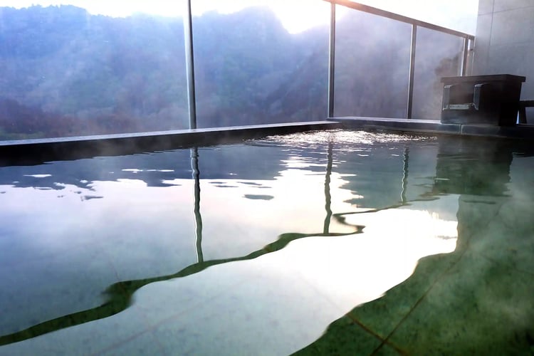 Open-Air Bath