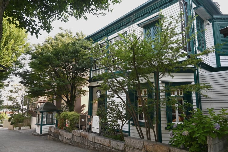 Kitano Monogatari-kan A Meiji-era Western-style House on Kitanozaka Street in Kobe