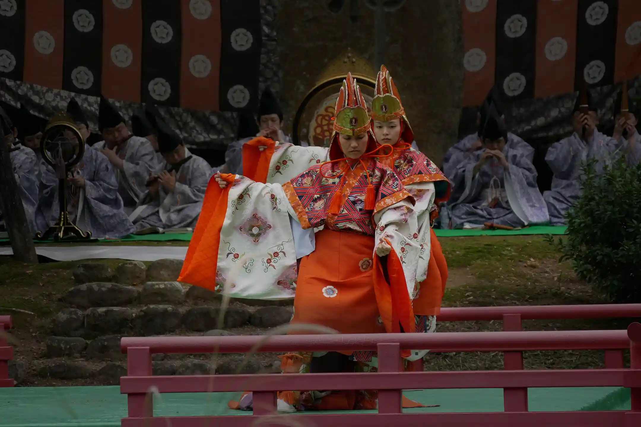 Japanese Traditional Music: The Elegant Resonance of Japanese Instruments and Cultural Essence