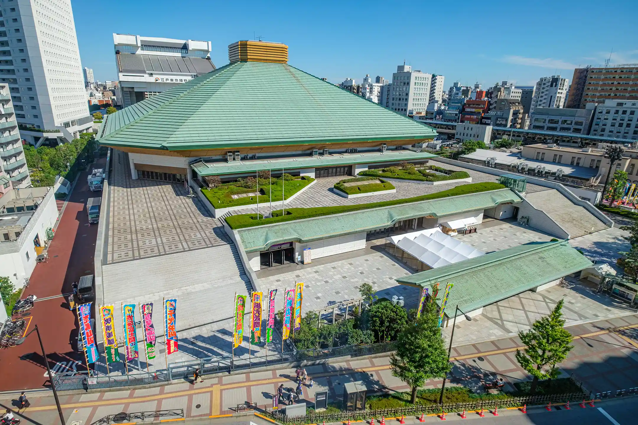 What Is Sumo Culture? Exploring Sumo Stable Life and Japanese Aesthetics Through Chanko Nabe, the Iconic Sumo Soup